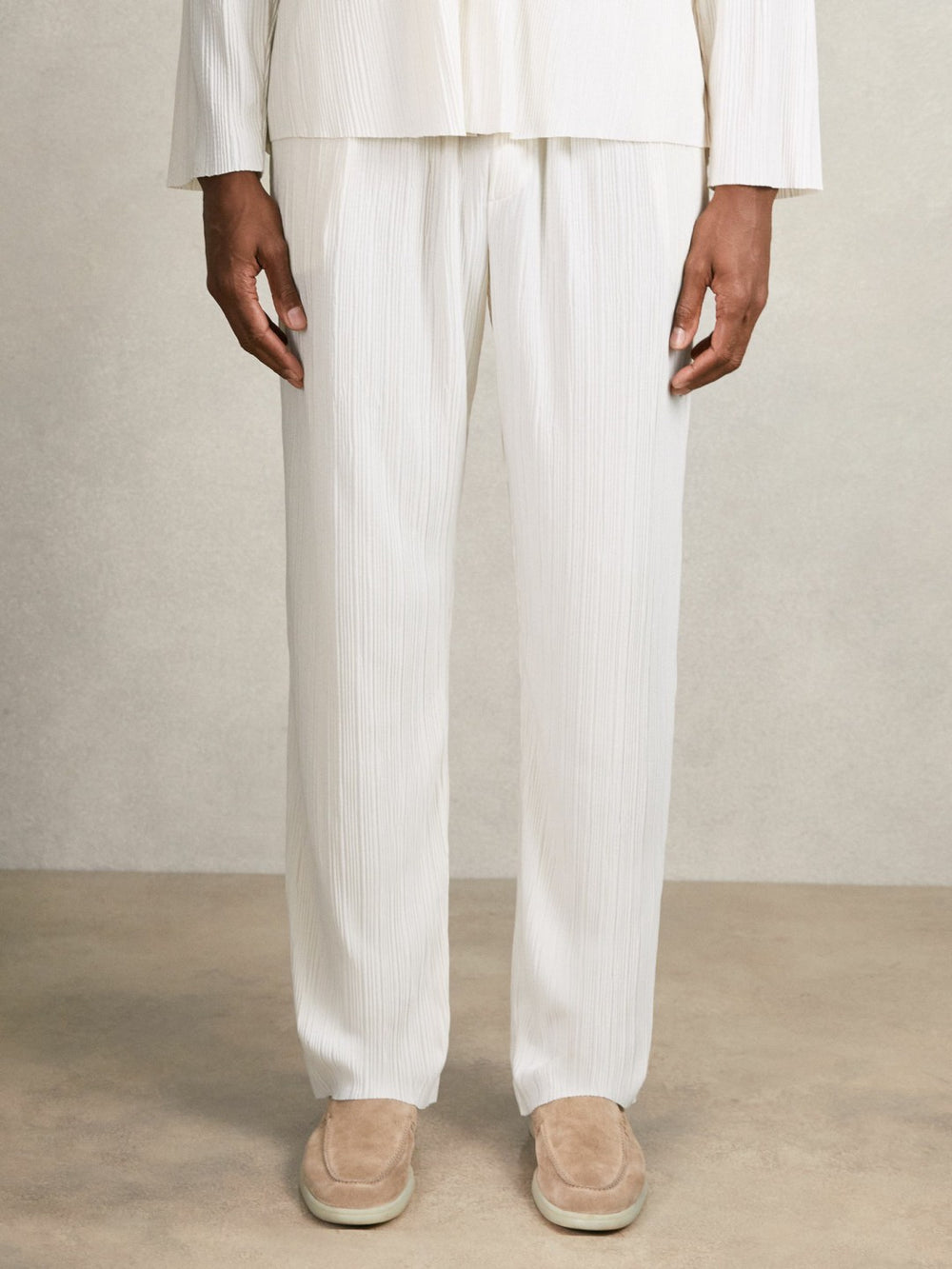 Reiss | Plissé Wide Leg Trousers in Off White