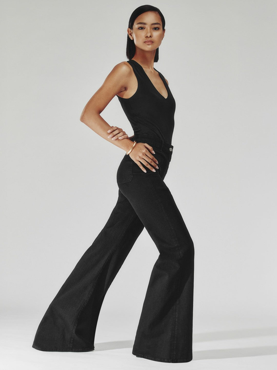 Reiss | Petite Patch-Pocket Flared Jeans in Black