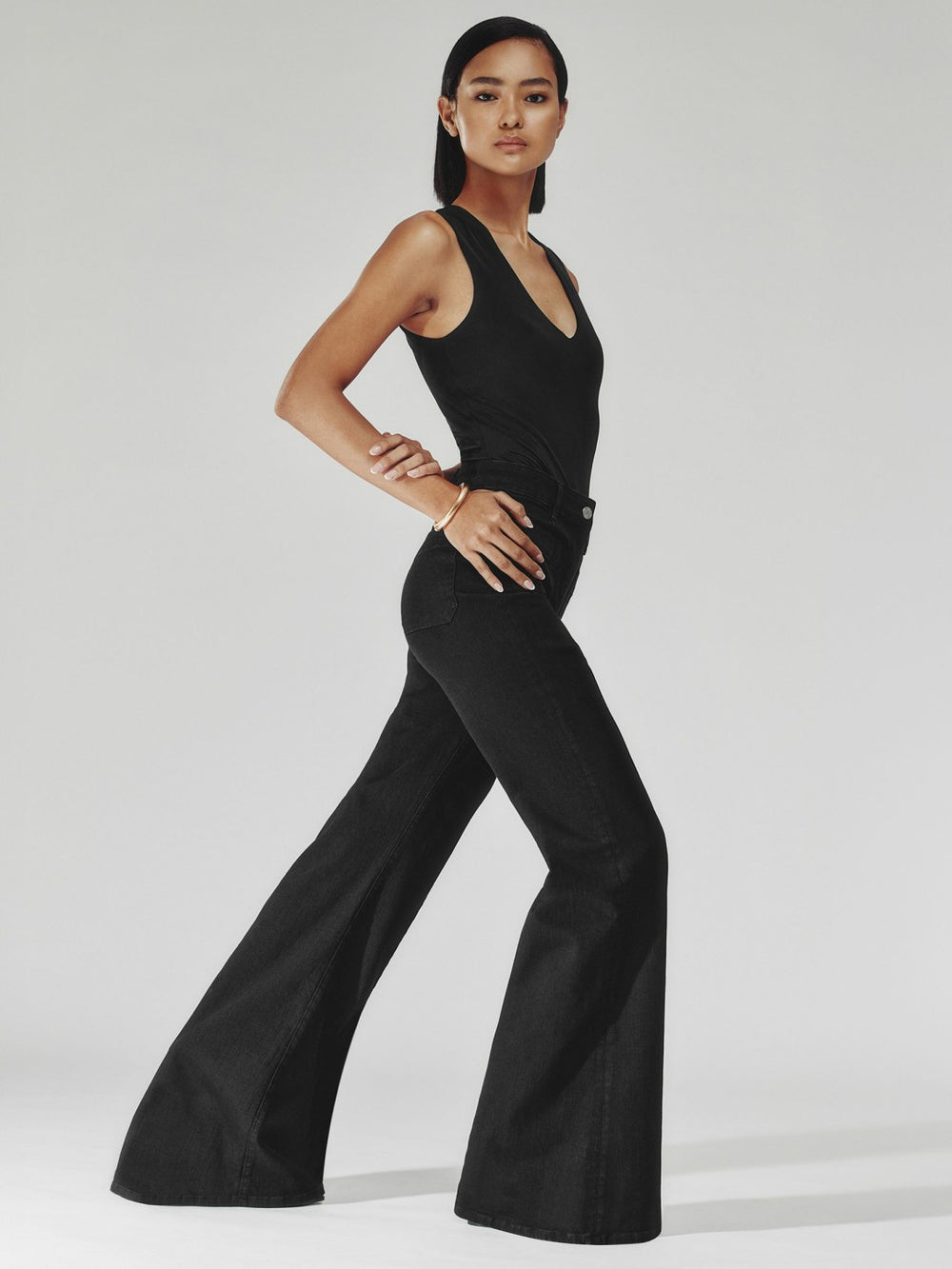 Reiss | Petite Patch-Pocket Flared Jeans in Black