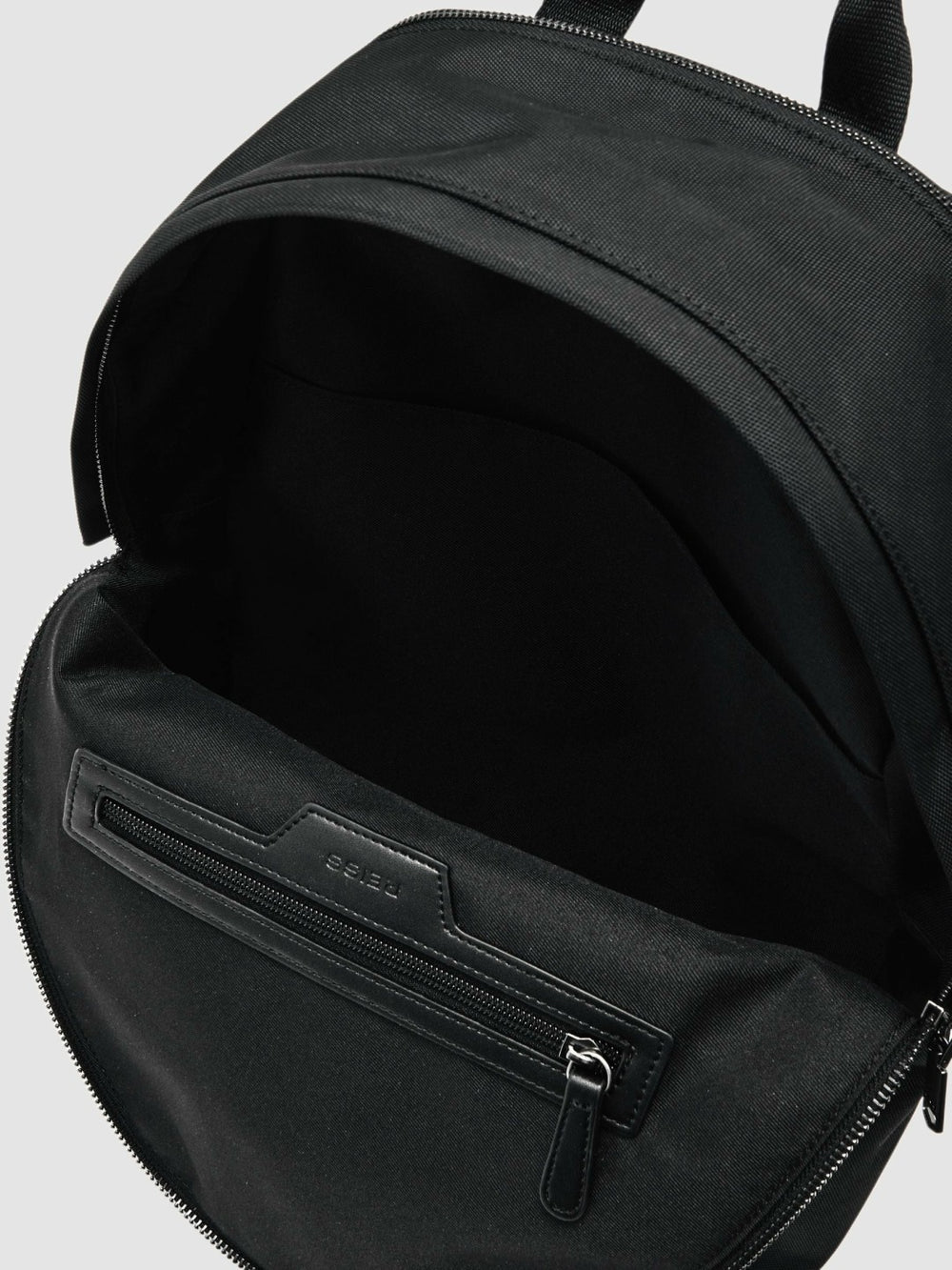 Reiss | Woven Zipped Backpack in Black