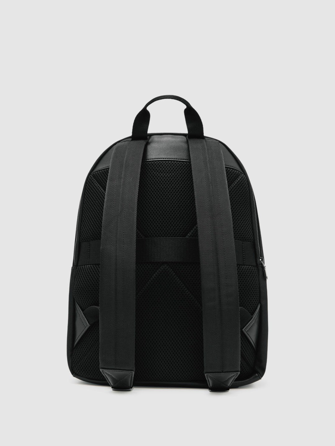 Reiss | Woven Zipped Backpack in Black