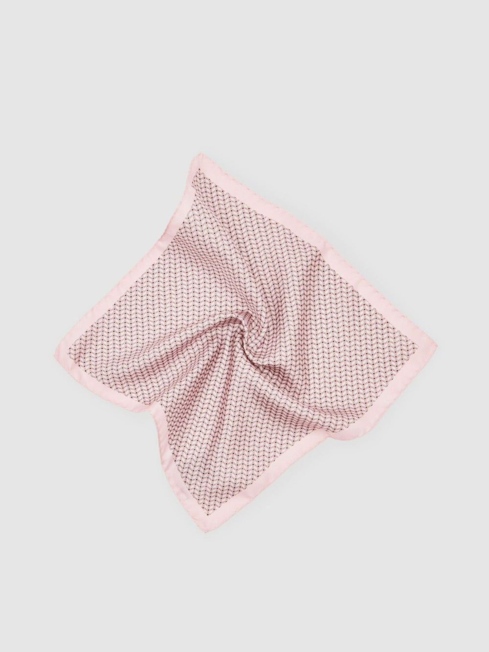 Reiss | Geo Chain Detail Pocket Square in Soft Pink