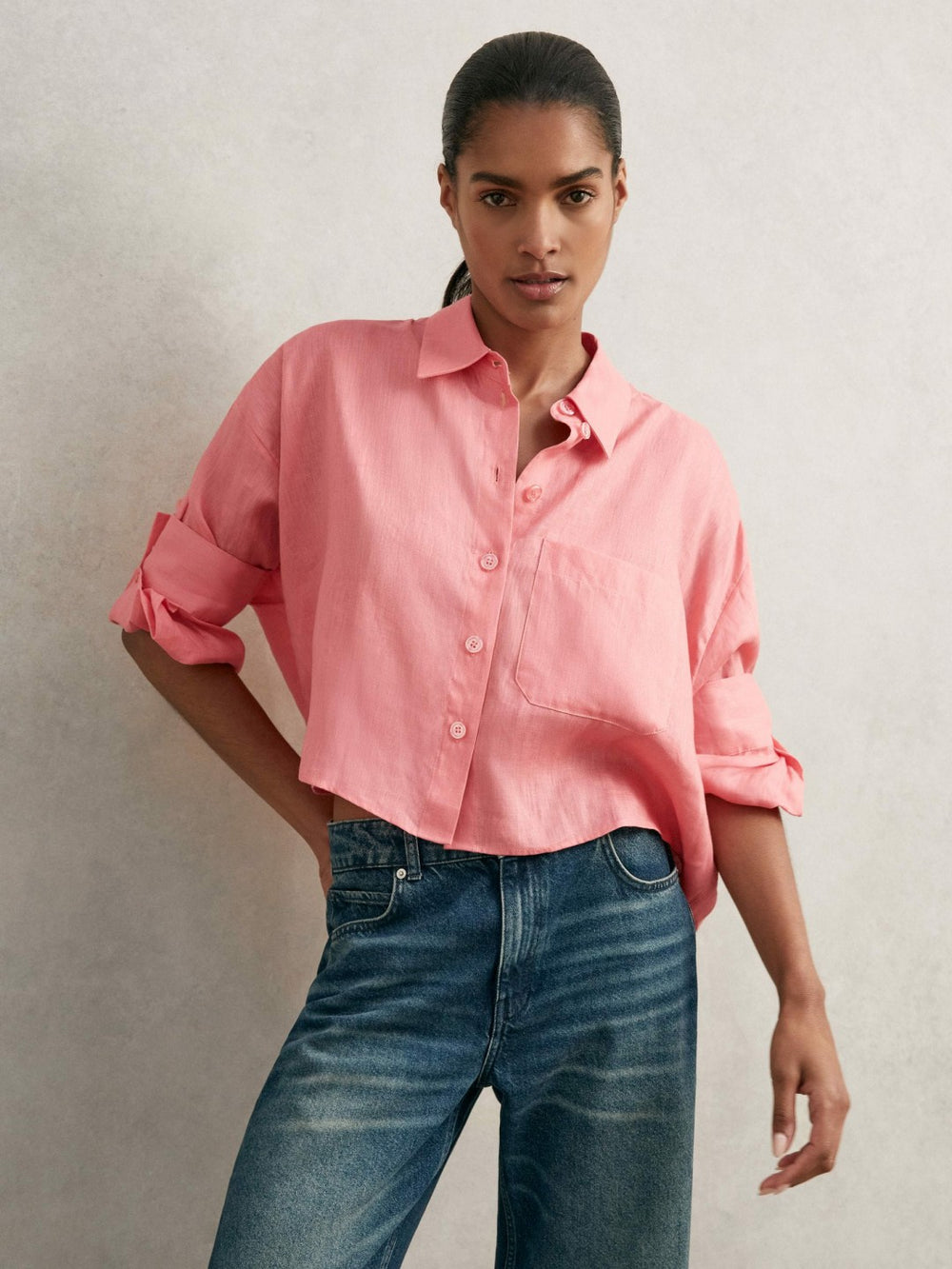 Reiss | Oversize Linen Cropped Shirt in Pink