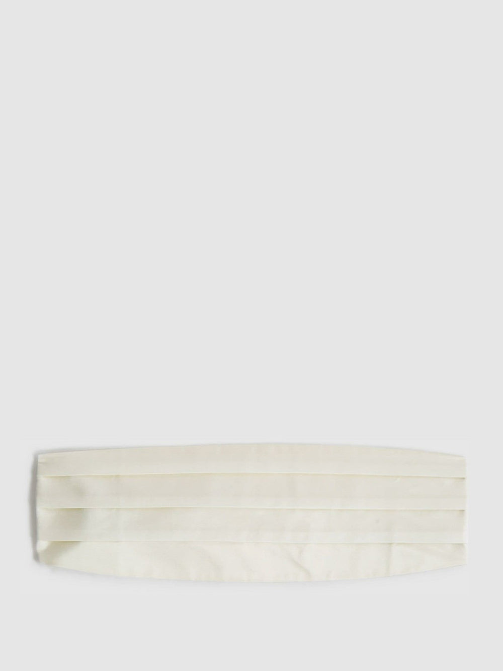 Reiss | Silk Cummerbund in Ivory