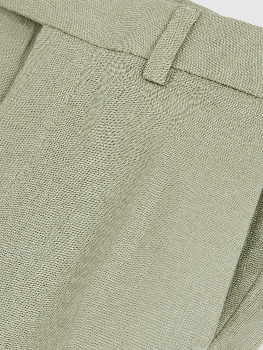 Reiss | Linen Suit Shorts in Apple