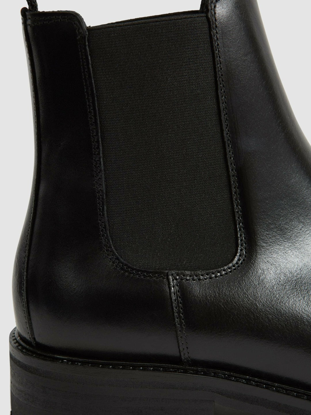 Reiss | Leather Chelsea Boots in Black