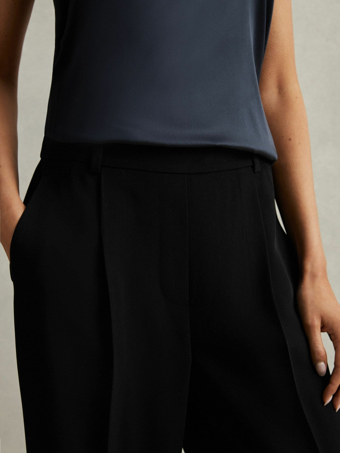 Reiss | Petite Half-Elasticated Wide Leg Trousers in Black