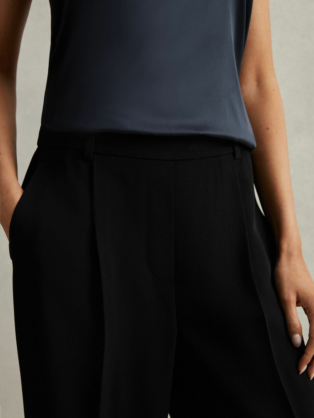 Reiss | Petite Half-Elasticated Wide Leg Trousers in Black