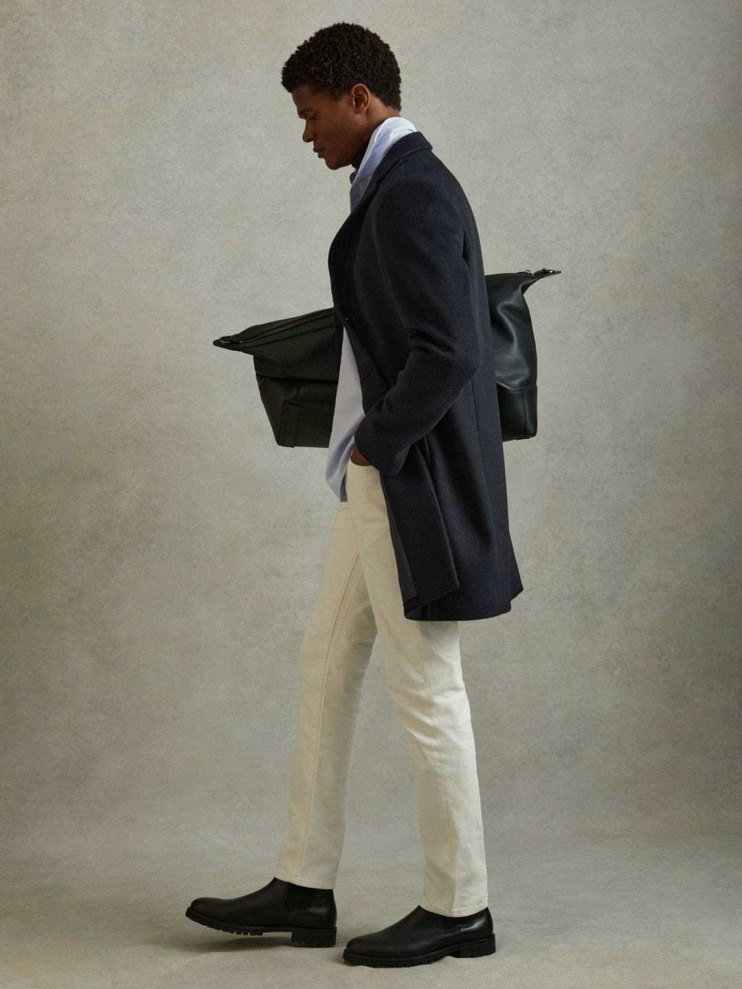 Reiss | Wool Blend Single Breasted Epsom Overcoat in Navy
