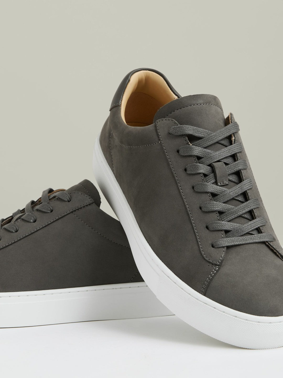 Reiss | Nubuck Leather Low-Top Trainers in Grey