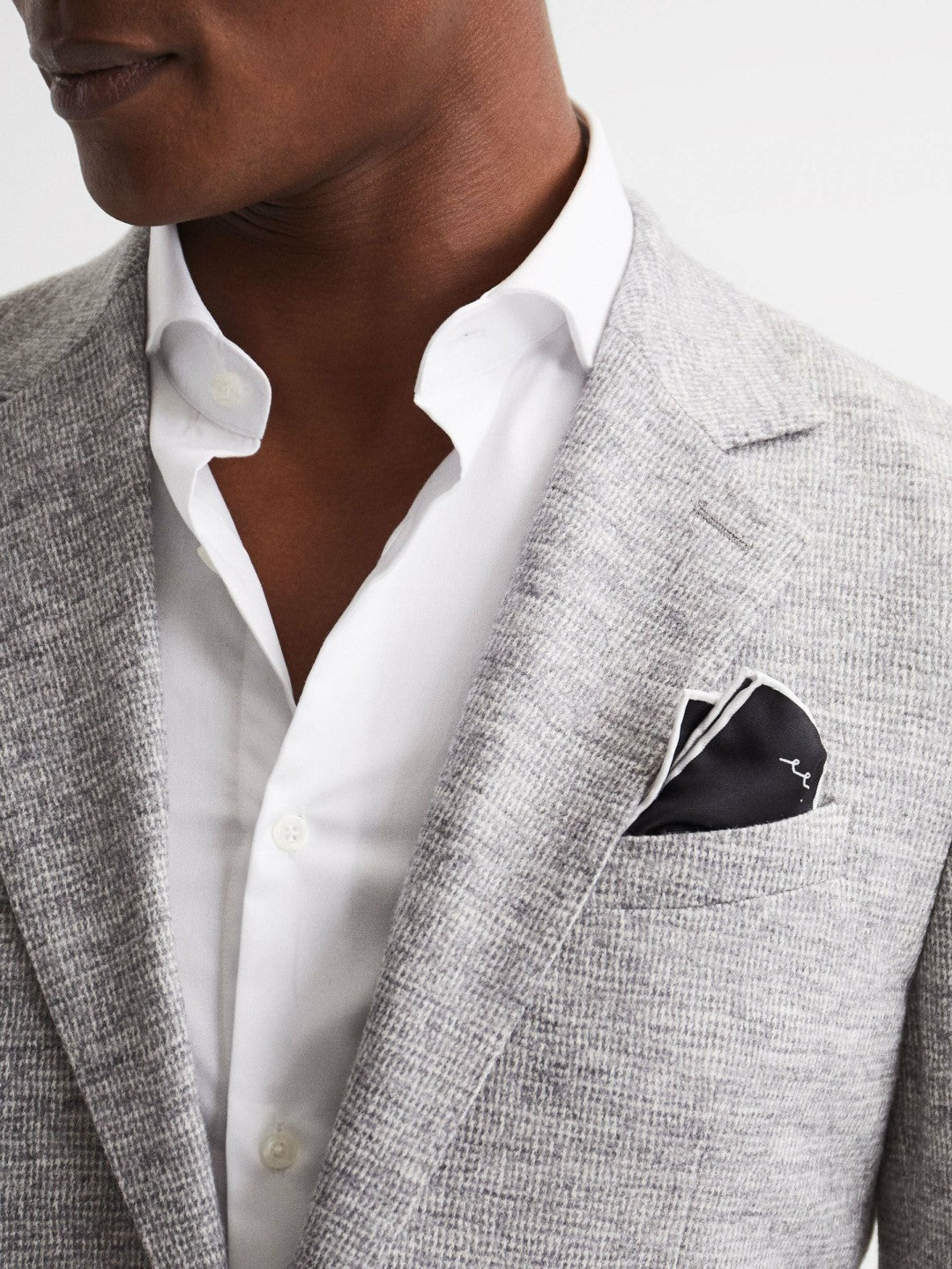 Reiss | Plain Silk Pocket Square in Black