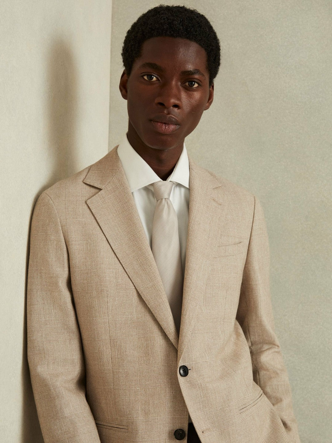 Reiss | Textured Silk Blend Tie in Soft Champagne
