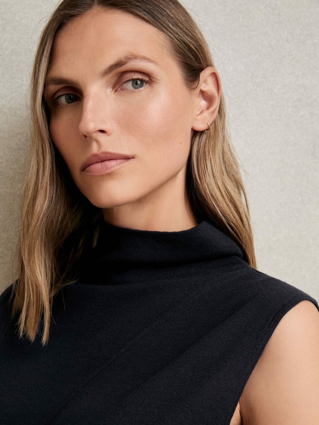 Reiss | Wool Slouched Sleeveless Top in Navy