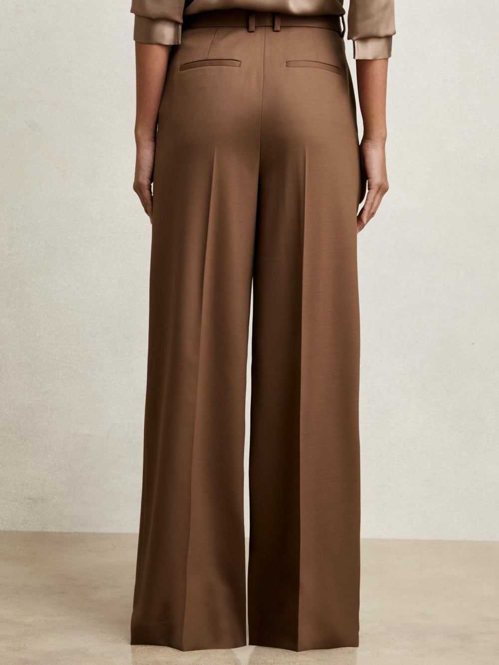 Reiss | Petite Wool-Blend Wide-Leg Suit Trousers in Tan