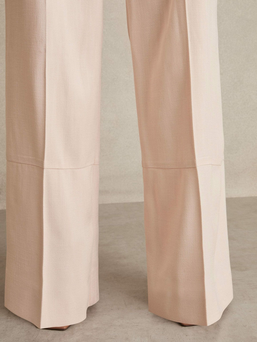 Reiss | Petite Wide-Leg Suit Trousers in Pink