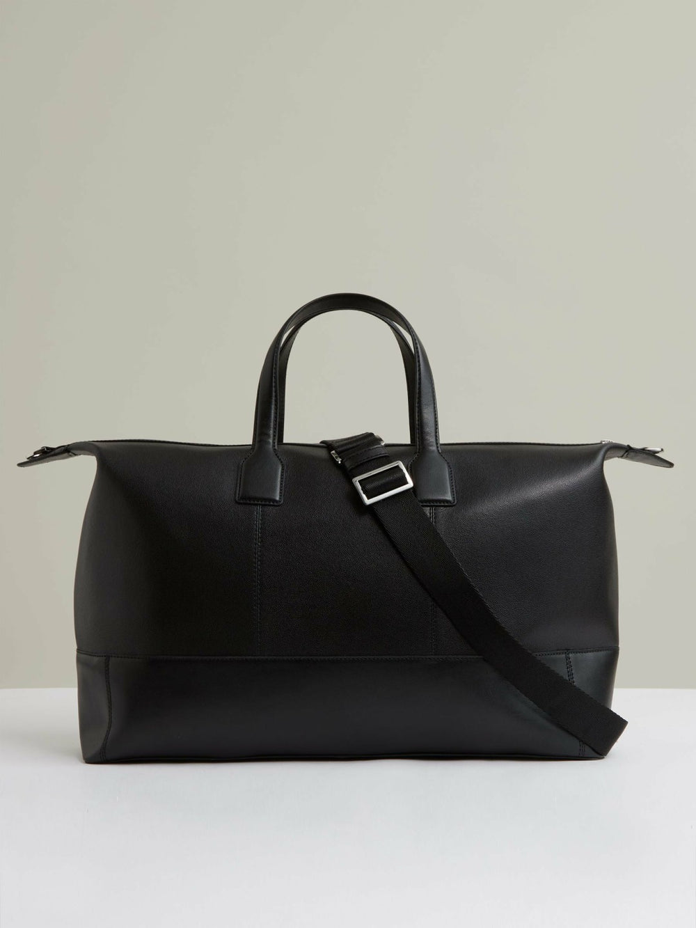 Reiss | Micro-Grain Leather Holdall in Black