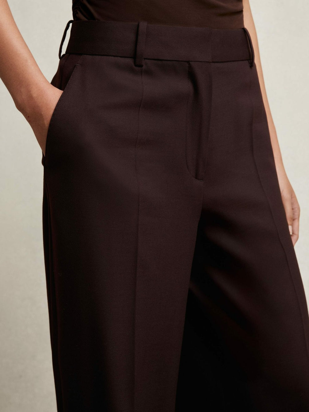 Reiss | Petite Wool-Blend Wide-Leg Suit Trousers in Aubergine