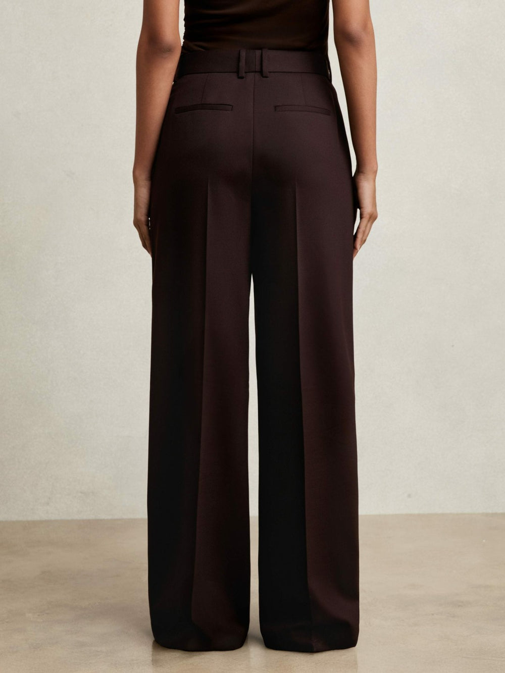Reiss | Petite Wool-Blend Wide-Leg Suit Trousers in Aubergine