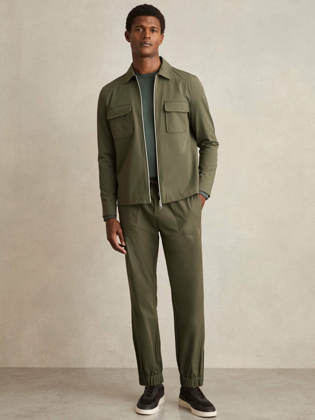 Reiss | Drawstring Technical Cuffed Trousers in Green