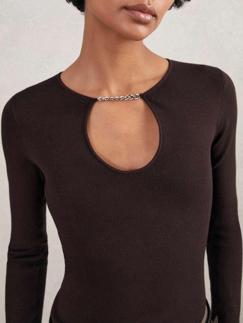 Reiss | Chain-Detail Keyhole Knit Top in Plum