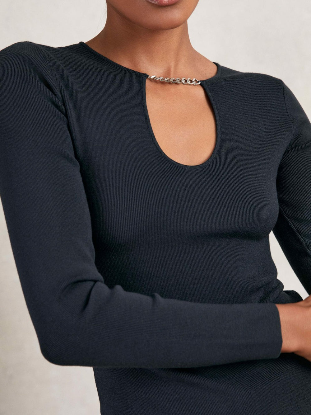 Reiss | Chain-Detail Keyhole Knit Top in Navy