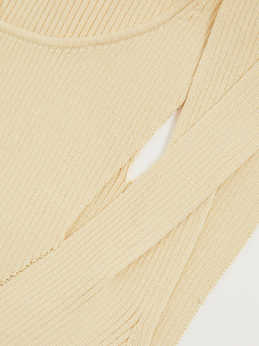 Reiss | Cut-Out Rib-Knit Vest in Cream