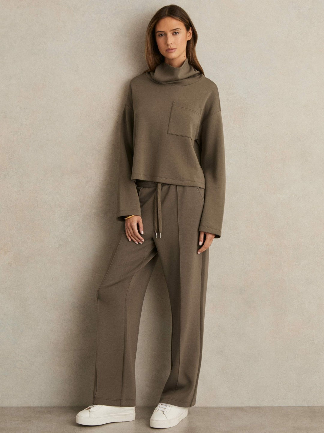 Reiss | Petite Modal-Blend Interlock Wide-Leg Joggers in Khaki Green