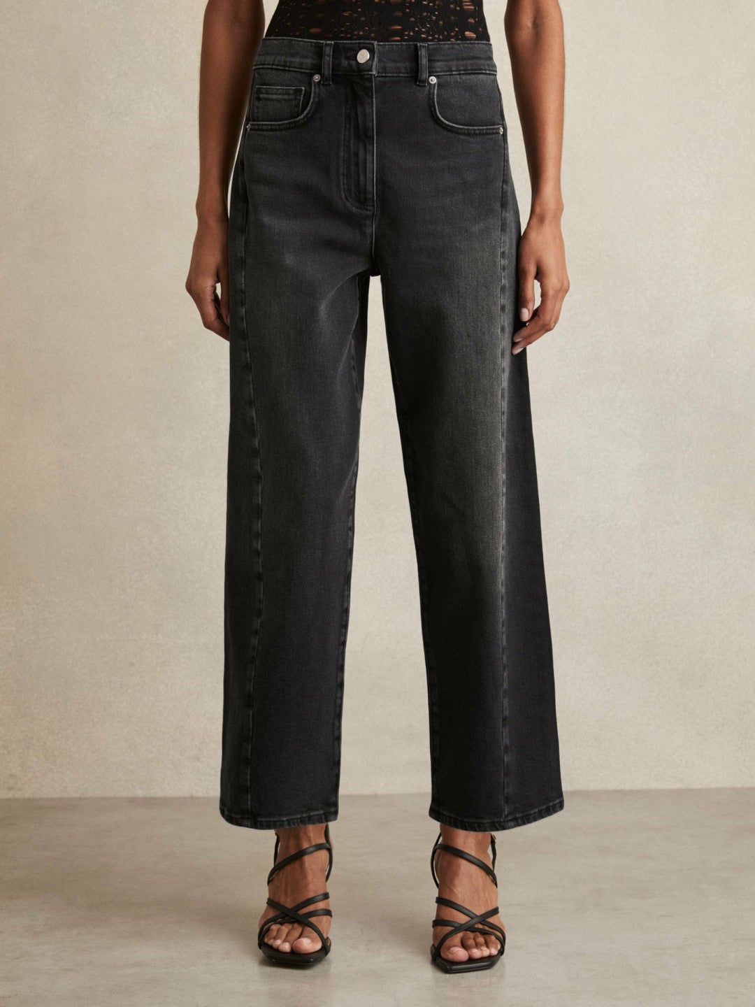 Reiss | Petite Barrel-Leg Seam Jeans in Washed Grey