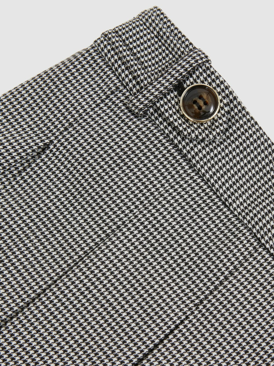 Reiss | Houndstooth-Check Pleated Skirt in Black/White
