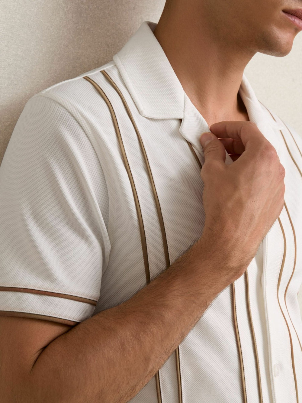 Reiss | Piped-Stripe Cuban-Collar Shirt in White/Camel