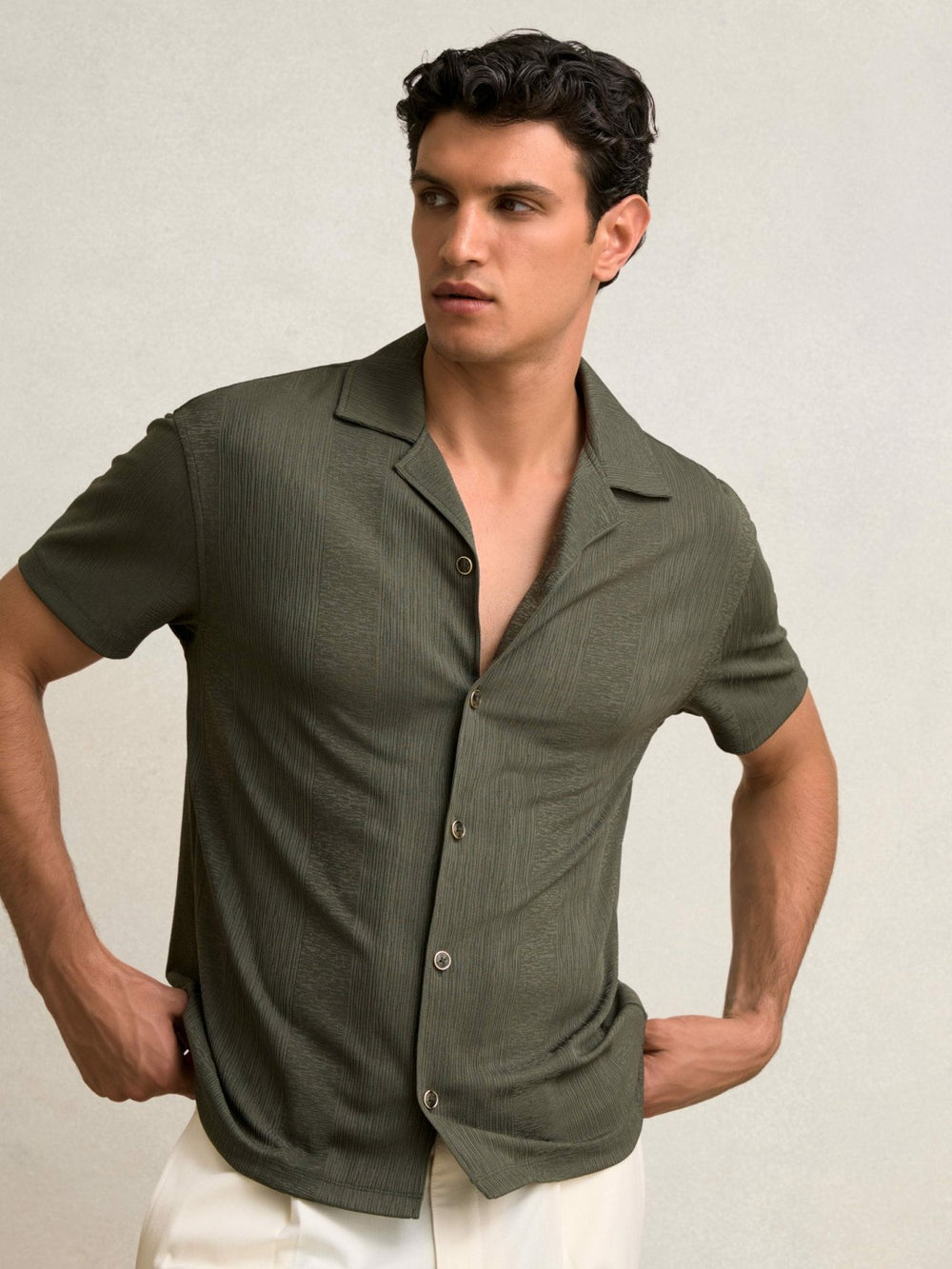 Reiss | Jacquard-Stripe Cuban-Collar Shirt in Dark Green
