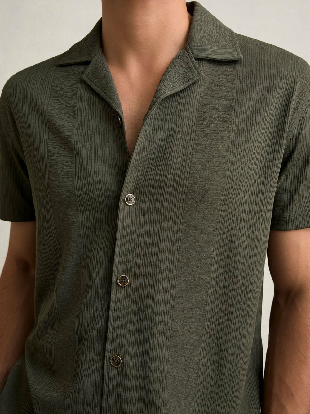 Reiss | Jacquard-Stripe Cuban-Collar Shirt in Dark Green