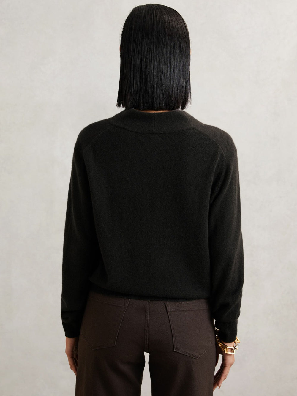 Reiss | Cashmere V-Neck Jumper in Chocolate Brown