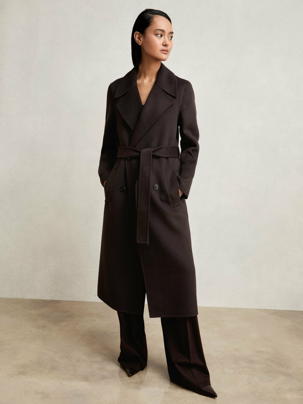 Reiss | Double-Breasted Blindseam Coat Wool-Blend in Aubergine