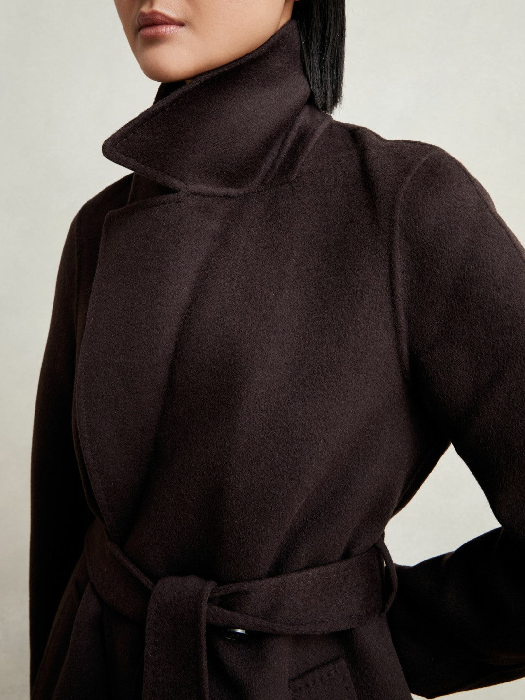 Reiss | Double-Breasted Blindseam Coat Wool-Blend in Aubergine