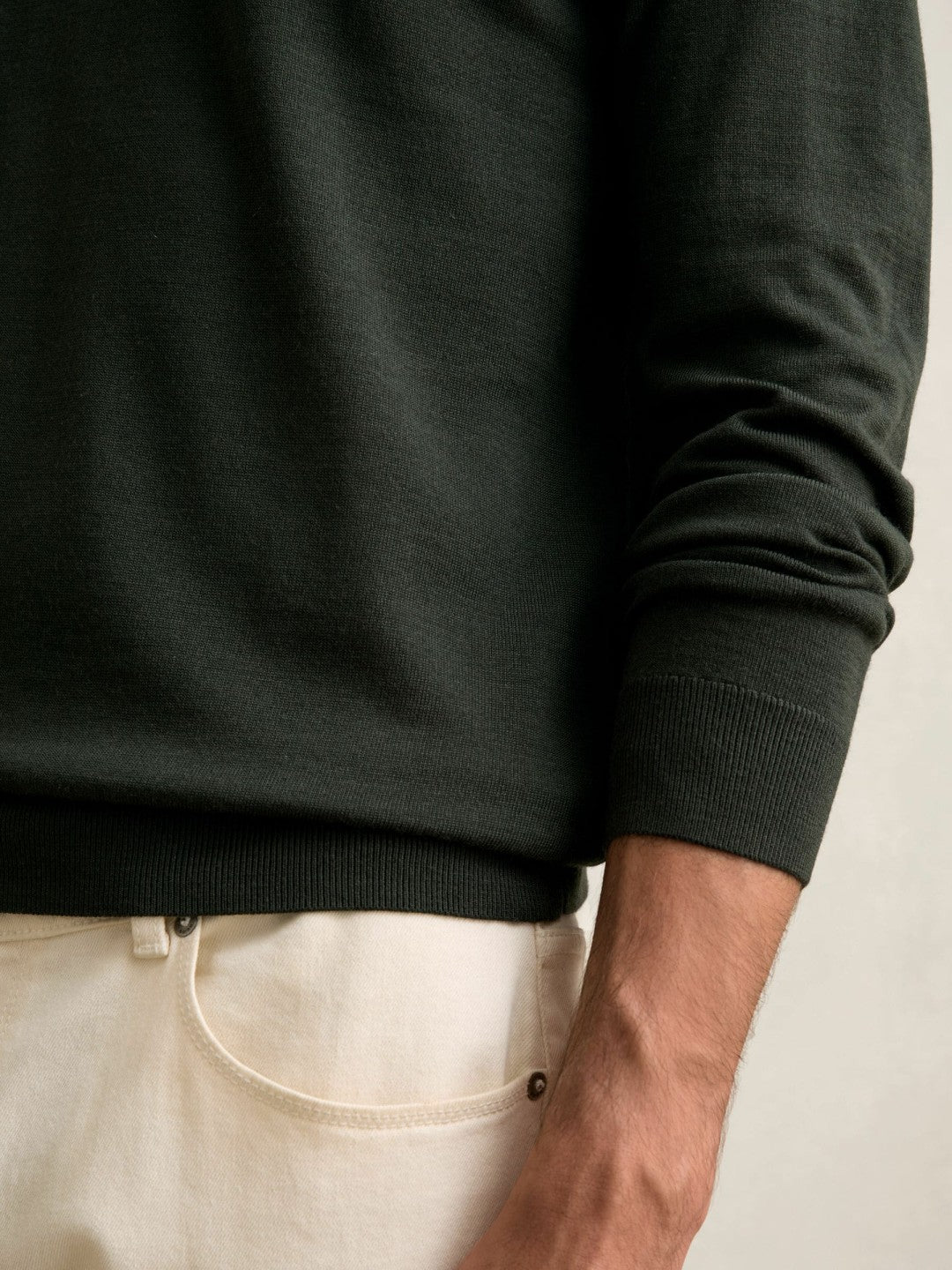 Reiss | Merino Wool Crew Neck Jumper in Dark Military Green
