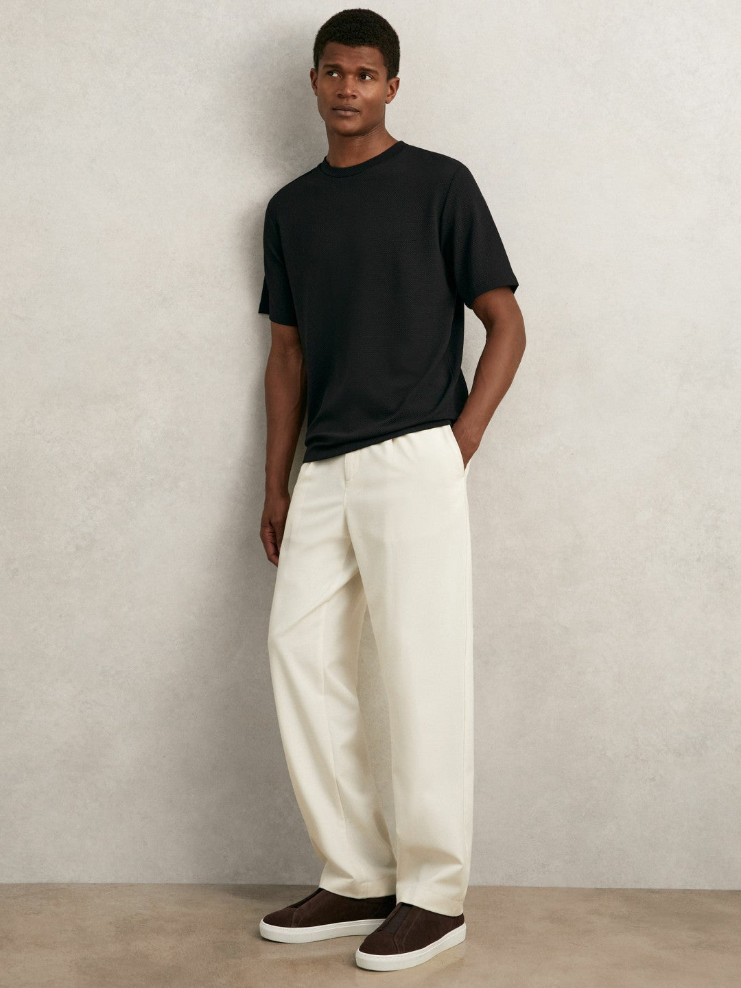 Reiss | Textured Crew-Neck T-Shirt in Black