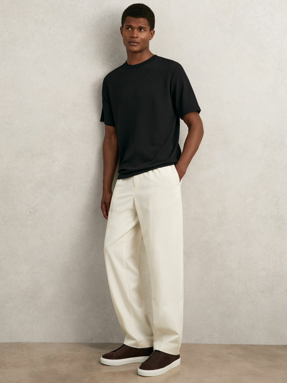 Reiss | Textured Crew-Neck T-Shirt in Black