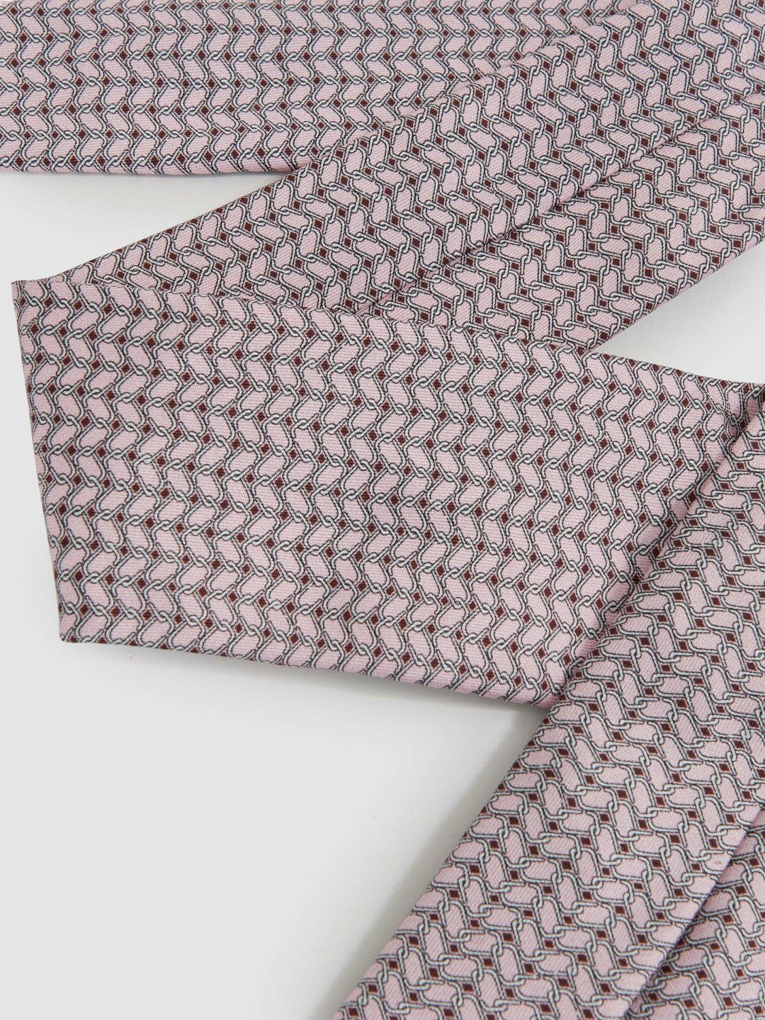 Reiss | Silk Geometric-Chain Print Tie in Soft Pink