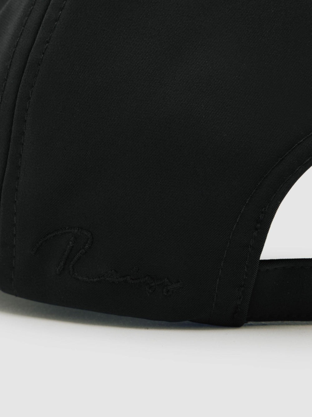 Reiss | Embroidered Logo Tech Baseball Cap in Black