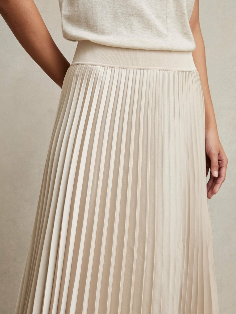 Reiss | Pleated Midi Skirt in Champagne Neutral