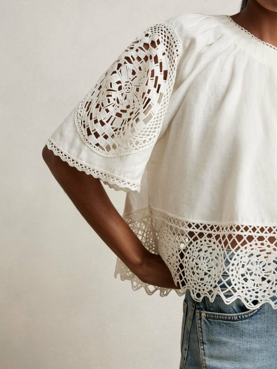 Reiss | Linen Embroidered Swing Top in Ivory