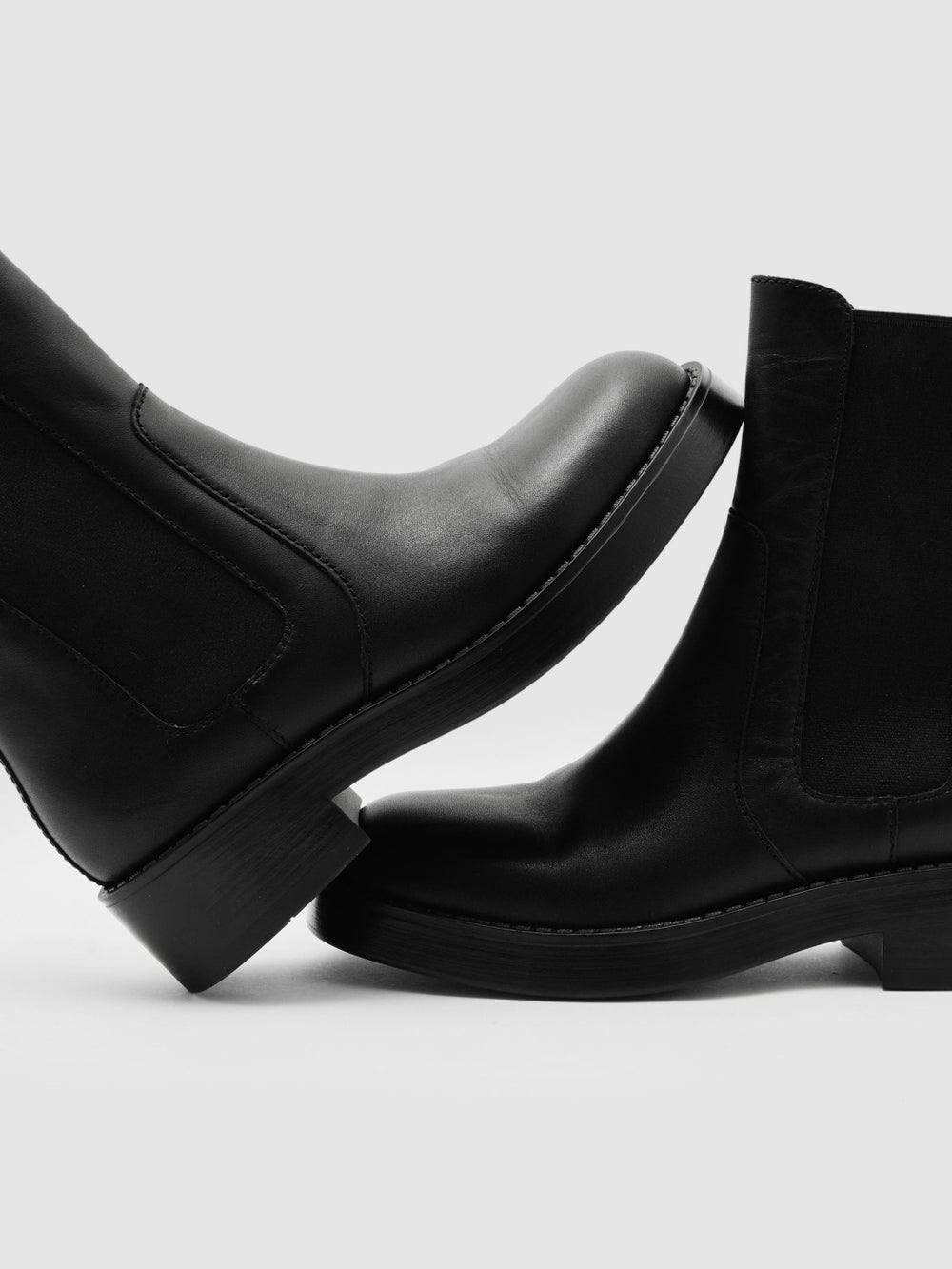 Reiss | Leather Chelsea Boots in Black