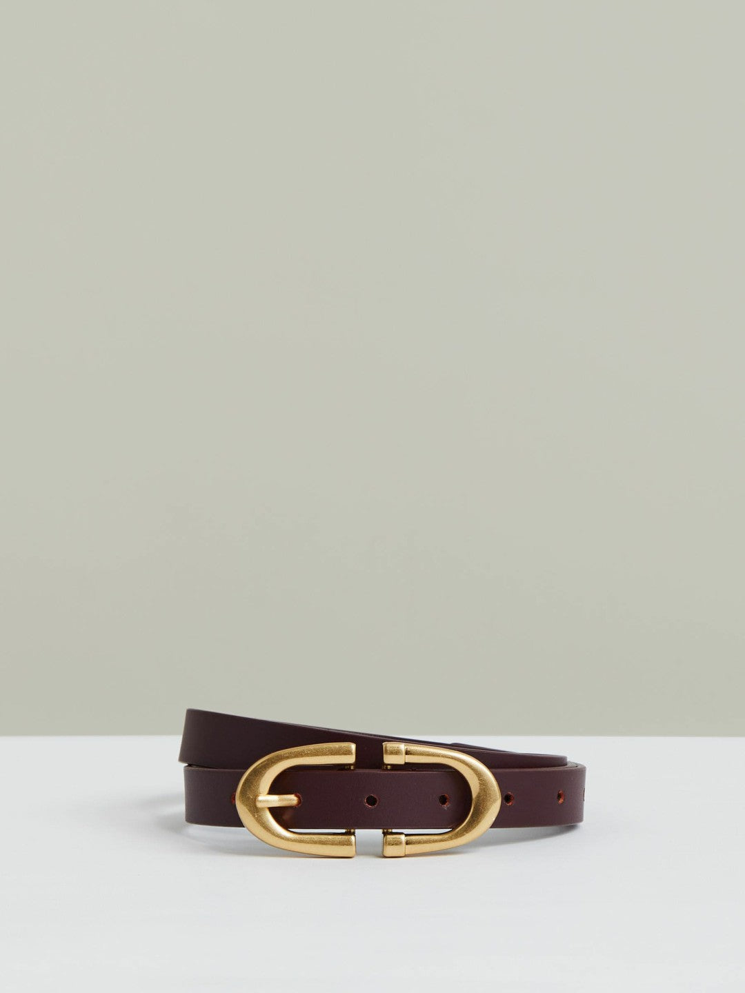 Reiss | Horseshoe Belt in Burgundy