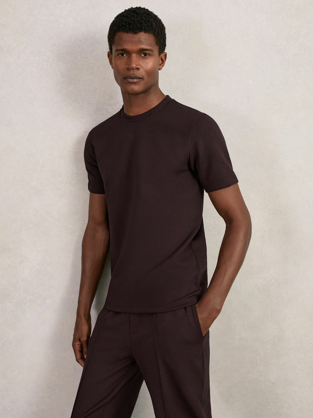 Reiss | Interlock Jersey Crew Neck T-Shirt in Cherry Red