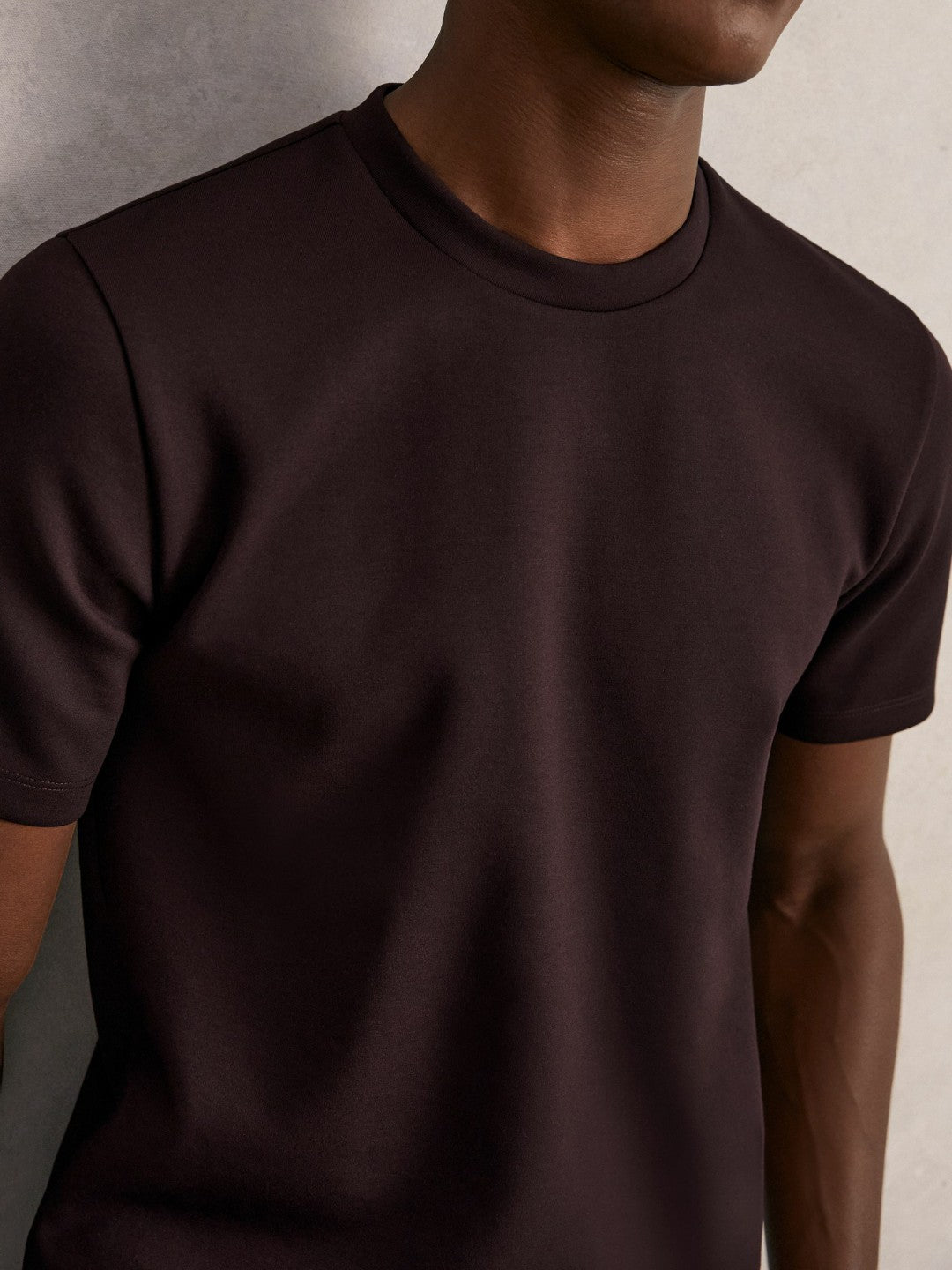 Reiss | Interlock Jersey Crew Neck T-Shirt in Cherry Red