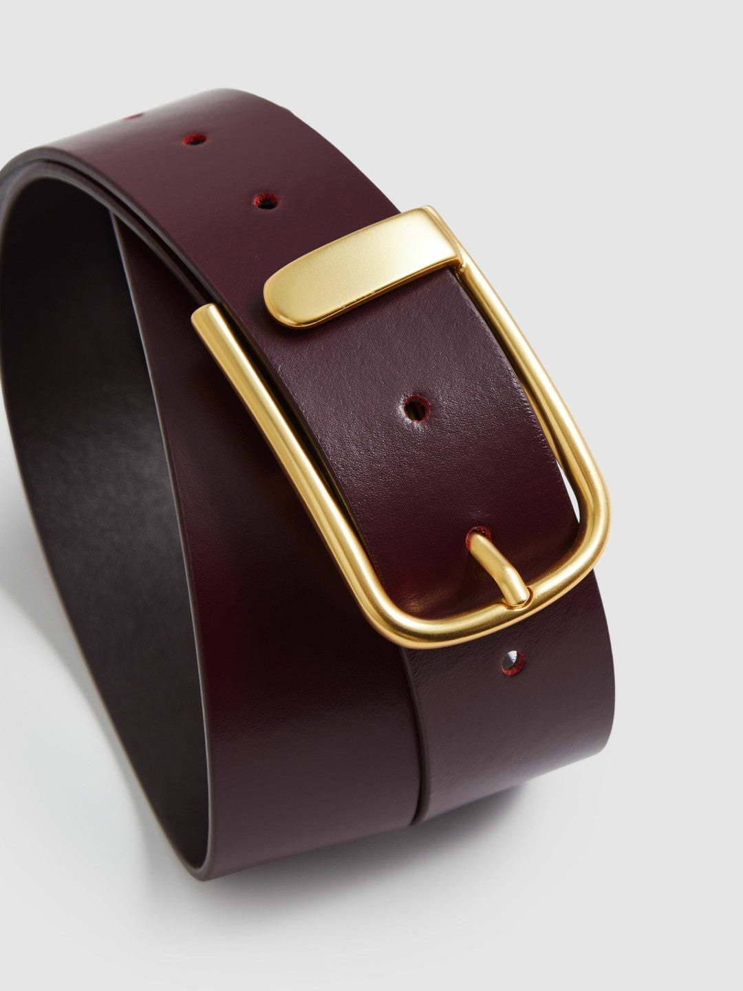 Reiss | Leather Half Keeper Belt in Burgundy
