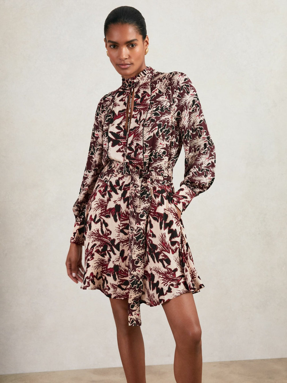 Reiss | Printed Tie-Waist Flippy Mini Dress in Burgundy/Cream