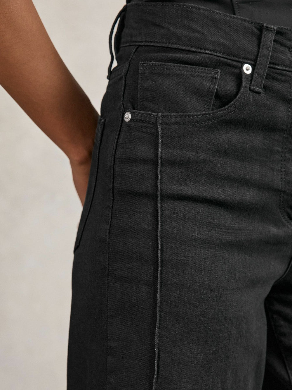 Reiss | Petite Stretch-Cotton Wide-Leg Jeans in Black