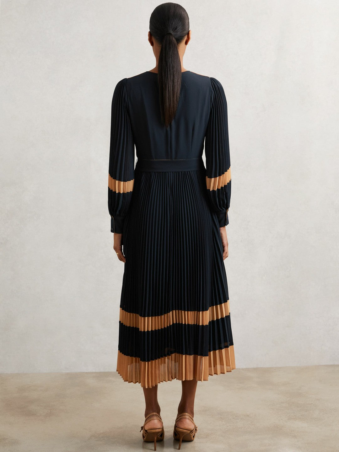 Reiss | Colour-Block Pleated Midi Dress in Navy/Camel